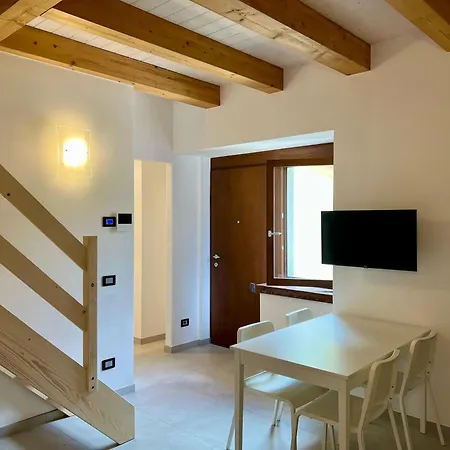Piazza Maggiore Charming Apartment *